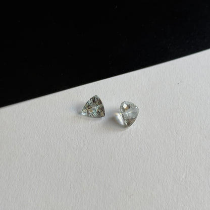 Blue Aquamarine Trillion Cabochon, 2.95 ct, 10x10 mm – view 1 of 4