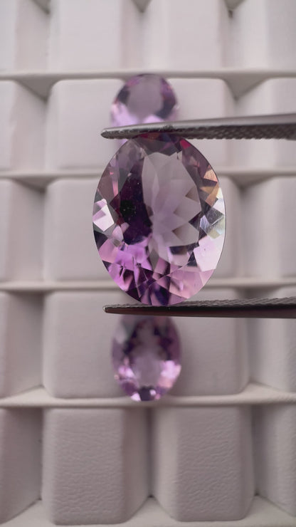 Lila Amethyst oval facettiert — Wählen Sie Ihren Stein — EB000143