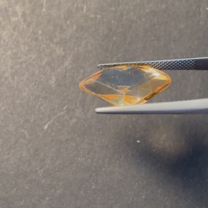 Gelber Citrin, 8,06 Karat