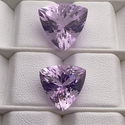 Violetter Amethyst im Trillantschliff — Wählen Sie Ihren Stein — EB000148