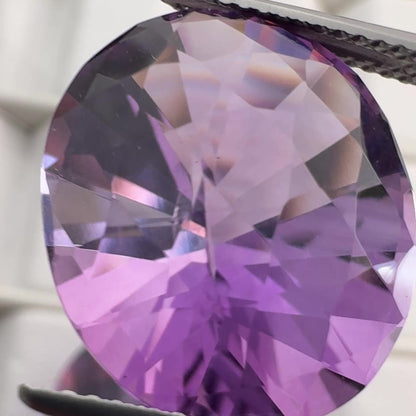 Lila Amethyst Oval facettiert — Wählen Sie Ihren Stein — EB000161
