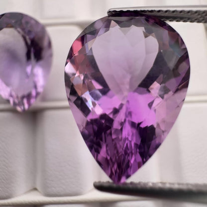 Lila Amethyst Birne facettiert — Wählen Sie Ihren Stein — EB000156