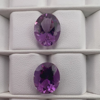 Paar facettierte ovale violette Amethyste — Wählen Sie Ihr Paar — EB000141